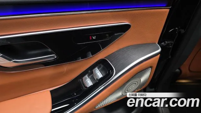 Mercedes-Benz S-Class 2022 — фото 16