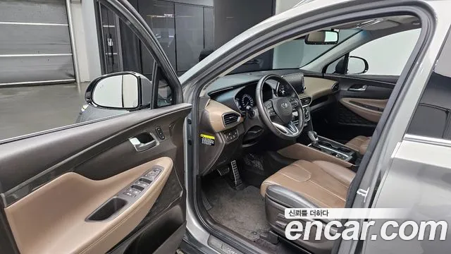 Hyundai Santafe 2019 — фото 10