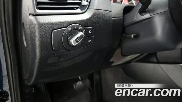 BMW X1 2015 — фото 12
