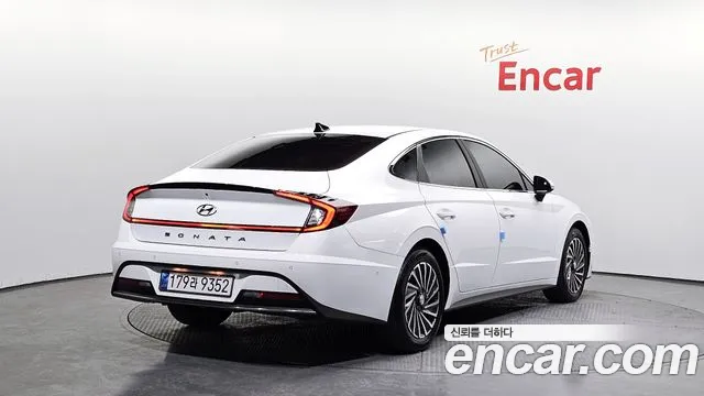 Hyundai Sonata 2022 — фото 2