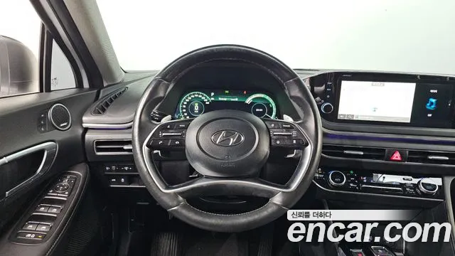 Hyundai Sonata 2022 — фото 16
