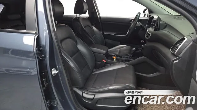 Hyundai Tucson 2020 — фото 10