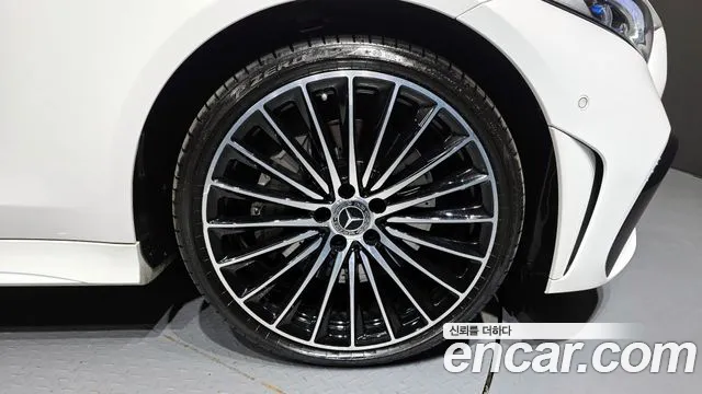 Mercedes-Benz CLS-Class 2022 — фото 5