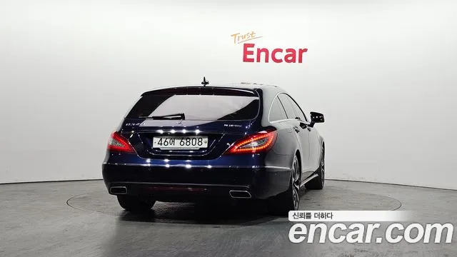 Mercedes-Benz CLS-Class 2015 — фото 4