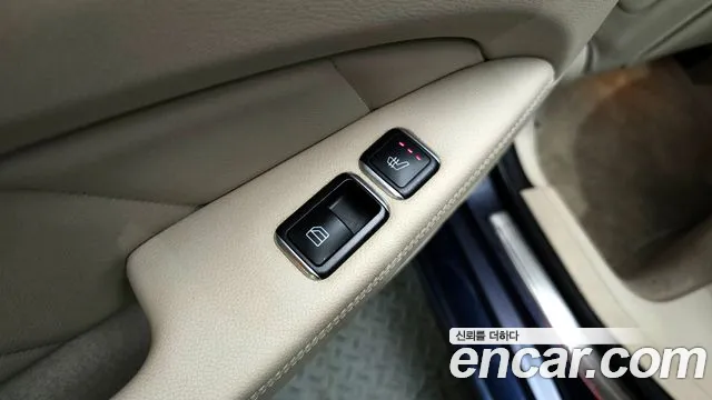 Mercedes-Benz CLS-Class 2015 — фото 19