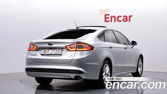 Ford Fusion 2013 — фото 2