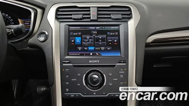 Ford Fusion 2013 — фото 15