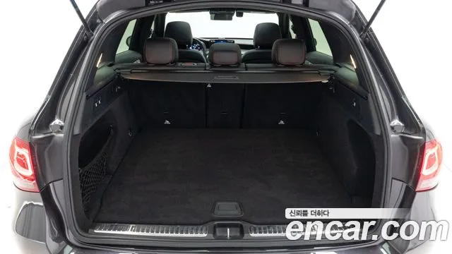 Mercedes-Benz GLC-Class 2022 — фото 9