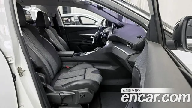 Peugeot 5008 2019 — фото 11
