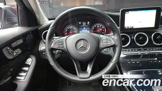 Mercedes-Benz C-Class 2016 — фото 13