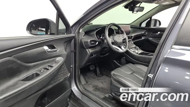 Hyundai Santafe 2023 — фото 10