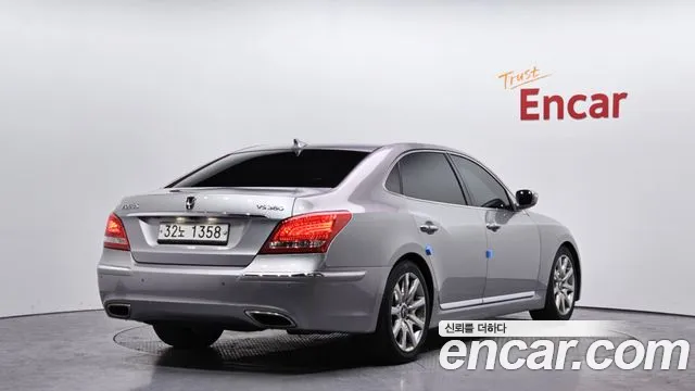 Hyundai Equus 2012 — фото 2
