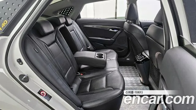 Hyundai i40 2014 — фото 12