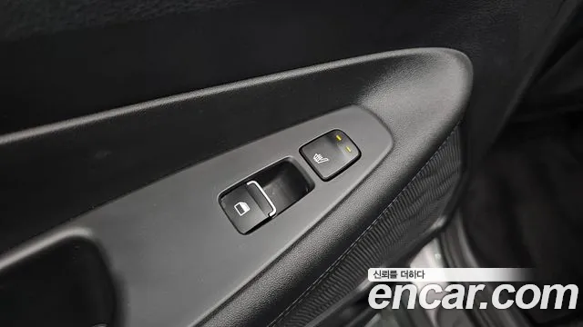 Hyundai Santafe 2022 — фото 19