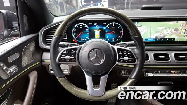 Mercedes-Benz GLS-Class 2022 — фото 13