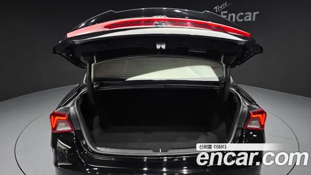 Kia K5 2020 — фото 20
