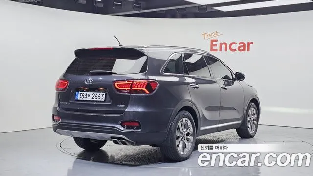 Kia Sorento 2018 — фото 2