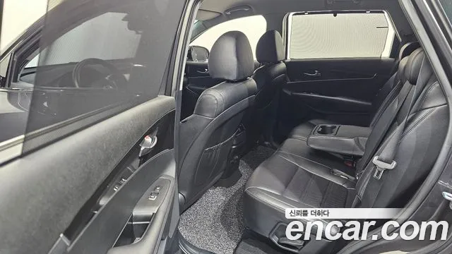 Kia Sorento 2018 — фото 11