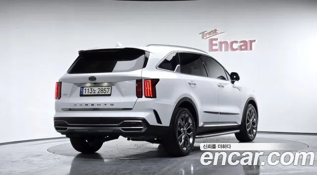 Kia Sorento 2021 — фото 1