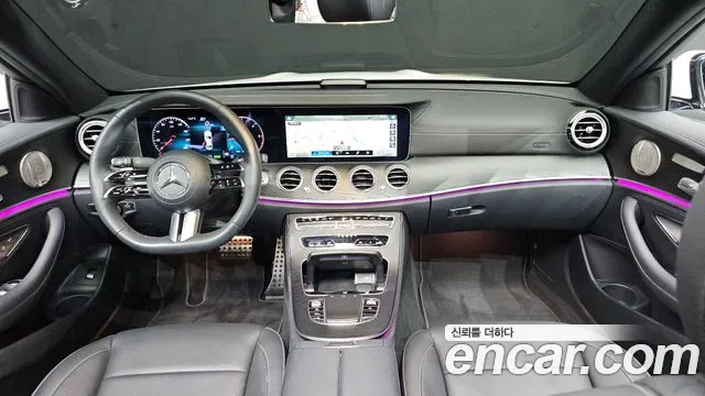Mercedes-Benz E-Class 2023 — фото 7