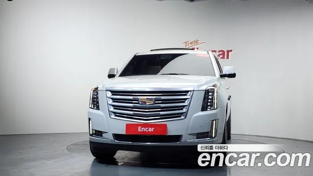 Cadillac Escalade 2019 — фото 2