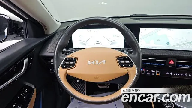 Kia EV6 2023 — фото 14