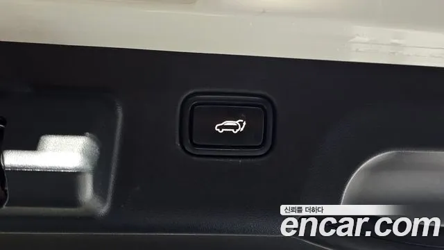 Kia EV6 2023 — фото 20