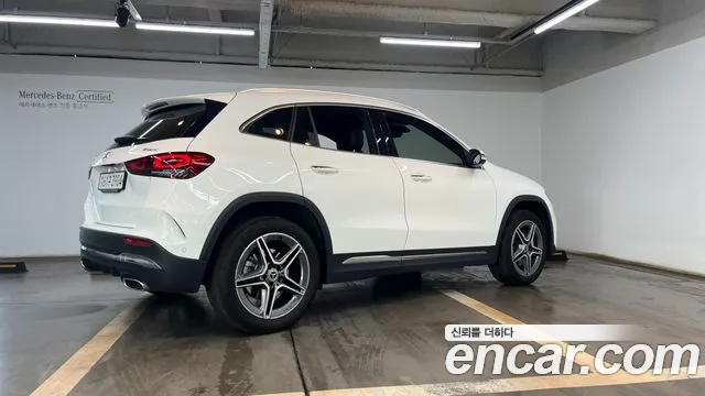 Mercedes-Benz GLA-Class 2022 — фото 2