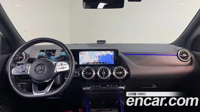 Mercedes-Benz GLA-Class 2022 — фото 7