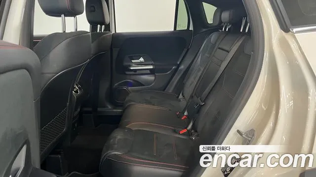 Mercedes-Benz GLA-Class 2022 — фото 12