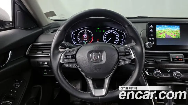 Honda Accord 2019 — фото 13
