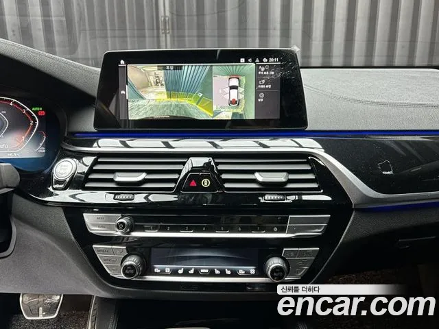 BMW Gran Turismo 2020 — фото 12