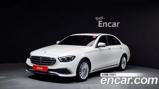 Mercedes-Benz E-Class 2022 — фото 1