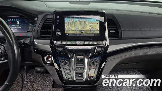 Honda Odyssey 2018 — фото 14