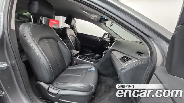 Hyundai Sonata 2018 — фото 10