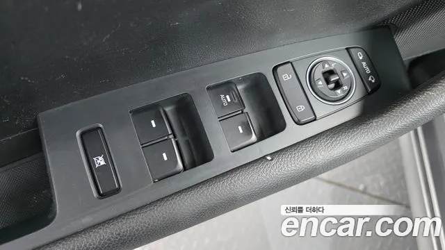 Hyundai Sonata 2018 — фото 12