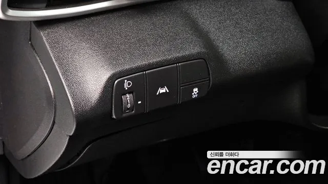 Hyundai AVANTE 2023 — фото 17