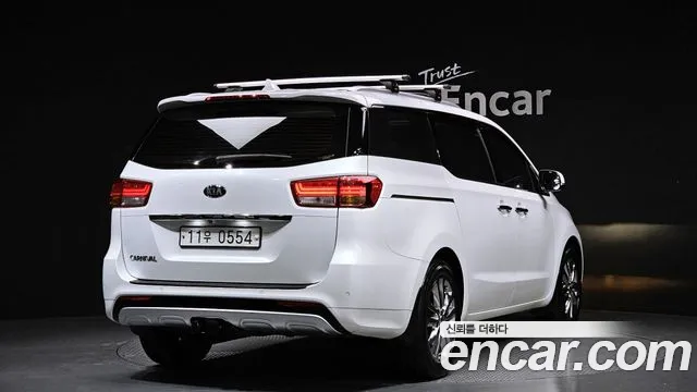 Kia Canival 2016 — фото 2