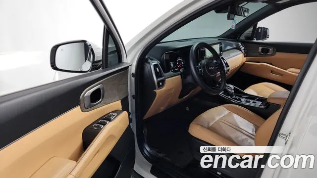 Kia Sorento 2023 — фото 10