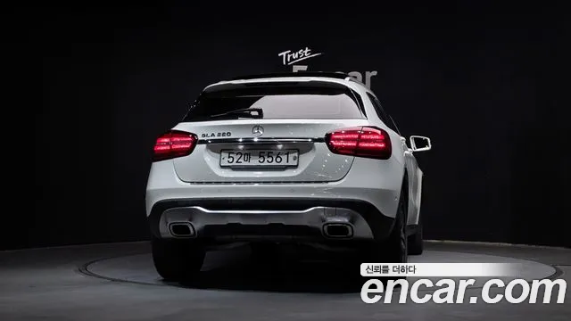 Mercedes-Benz GLA-Class 2018 — фото 4