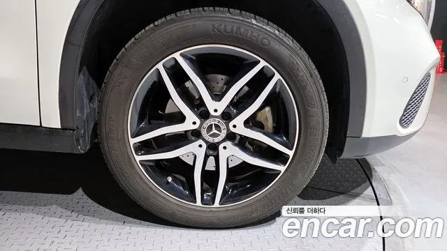 Mercedes-Benz GLA-Class 2018 — фото 5