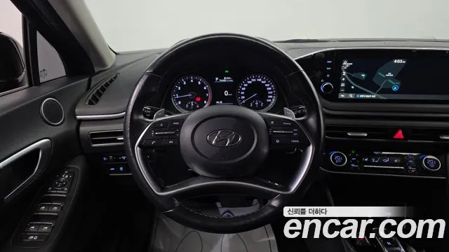 Hyundai Sonata 2022 — фото 16