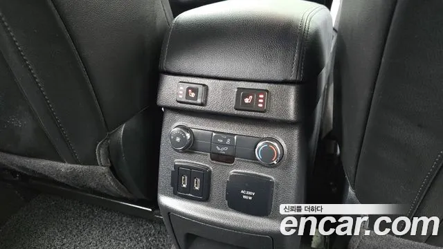 Ford Explorer 2018 — фото 19