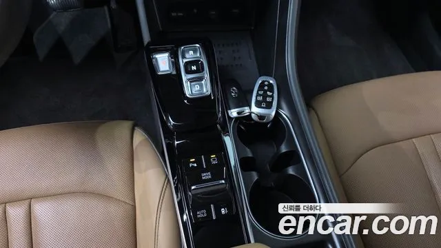 Hyundai Sonata 2023 — фото 9