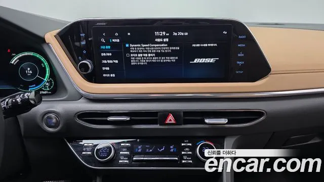 Hyundai Sonata 2023 — фото 15