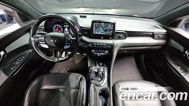 Hyundai Veloster 2019 — фото 7
