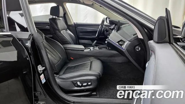 BMW Gran Turismo 2021 — фото 11