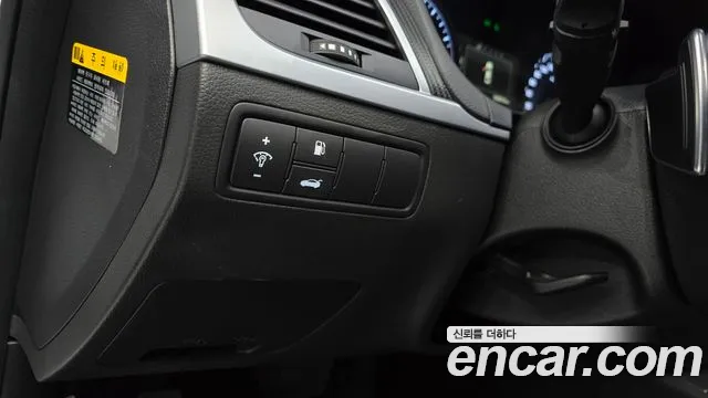 Hyundai Genesis 2015 — фото 14