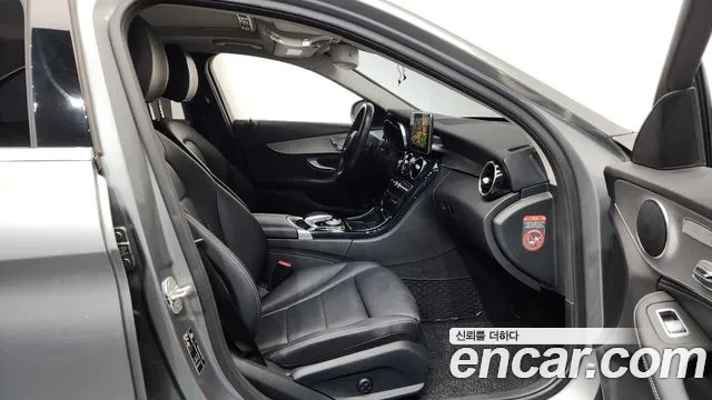 Mercedes-Benz C-Class 2015 — фото 11