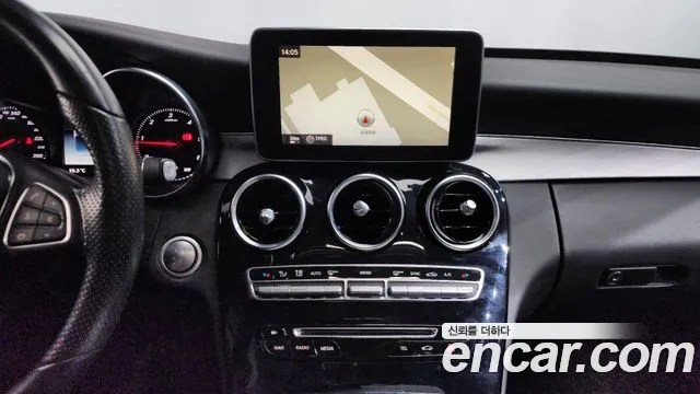 Mercedes-Benz C-Class 2015 — фото 14